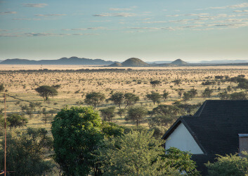 the-eco-hunter-jagdfarm-klein-panoroma-ausblick-sonnenuntergang-farm-naehe-windhoek