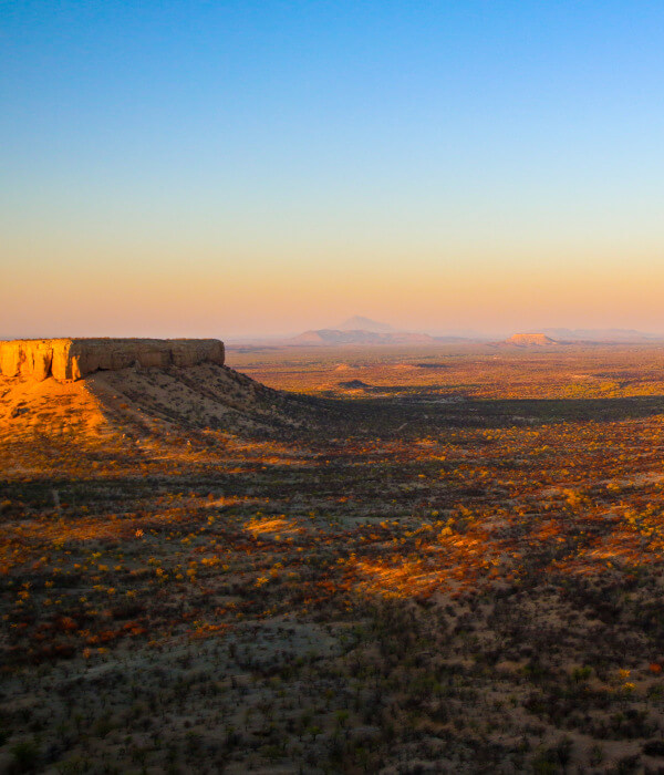 the-eco-hunter-places-to-hunt-in-namibia-waterberg-plateau-bird-perspective-golden-sundowner-drone-shot