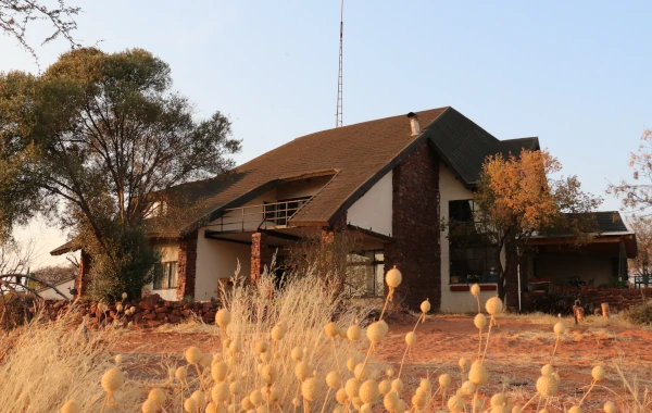 Guest accommodation at Onverwacht hunting farm